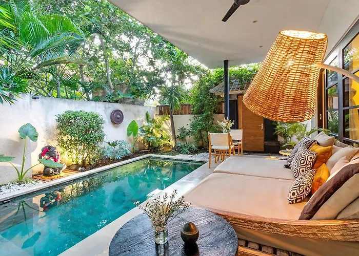 Lora By Finder Villa *